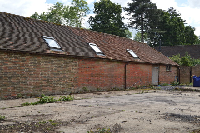 File:Barn, Wat Stock - geograph.org.uk - 5201052.jpg