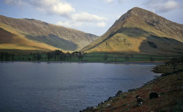 Buttermere and Fleetwith Pike - geograph.org.uk - 1373725