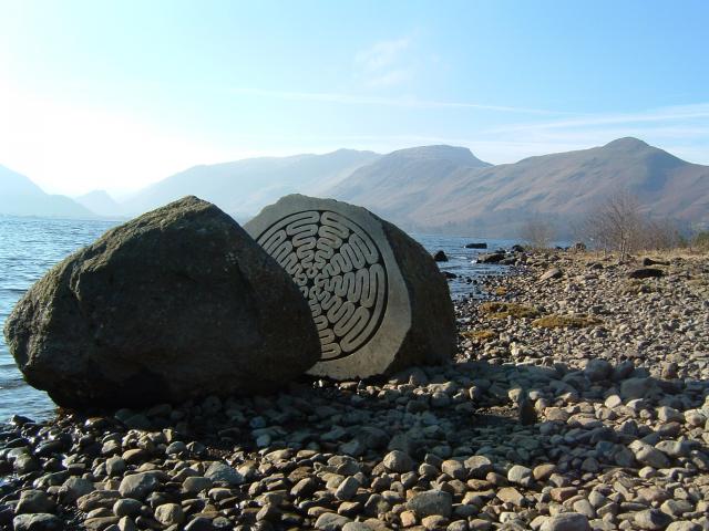 File:Calfclose Bay, Derwentwater. - geograph.org.uk - 143.jpg