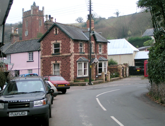 Combeinteignhead