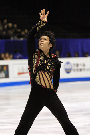 File:Daisuke Takahashi at 2009 Grand Prix Final (3).jpg