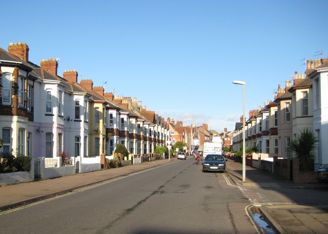 File:Exmouth, Victoria Road - geograph.org.uk - 1038943.jpg