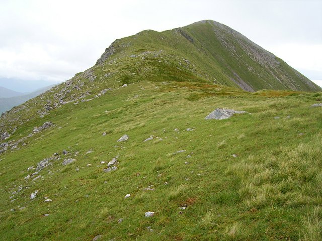 File:Gaor - bheinn - Gulvain - geograph.org.uk - 213695.jpg