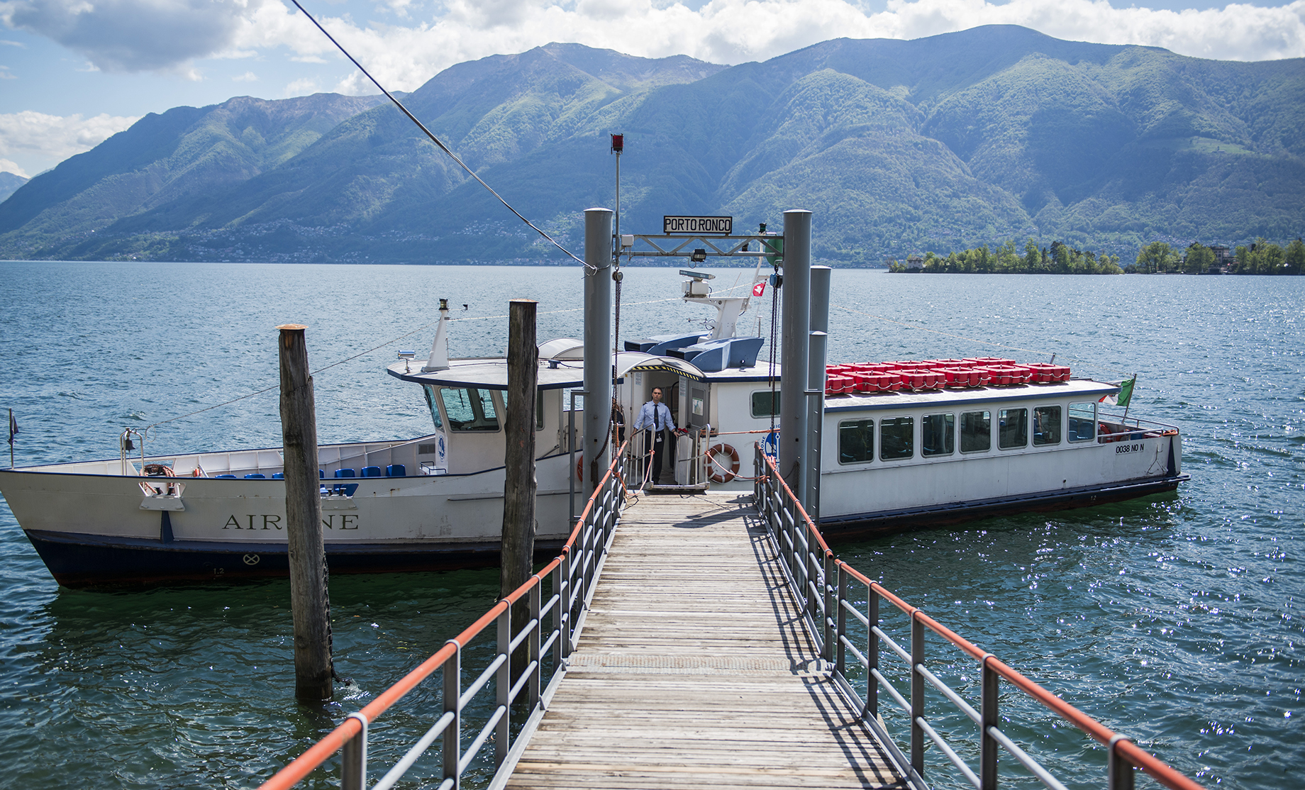 Порто ронко. Ронко Швейцария. Порто-Ронко дом Ремарка. Porto Ronco Ascona.