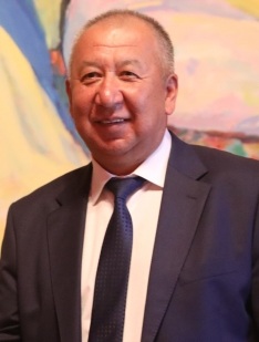 Kubatbek Boronov (2017-08-24).jpg