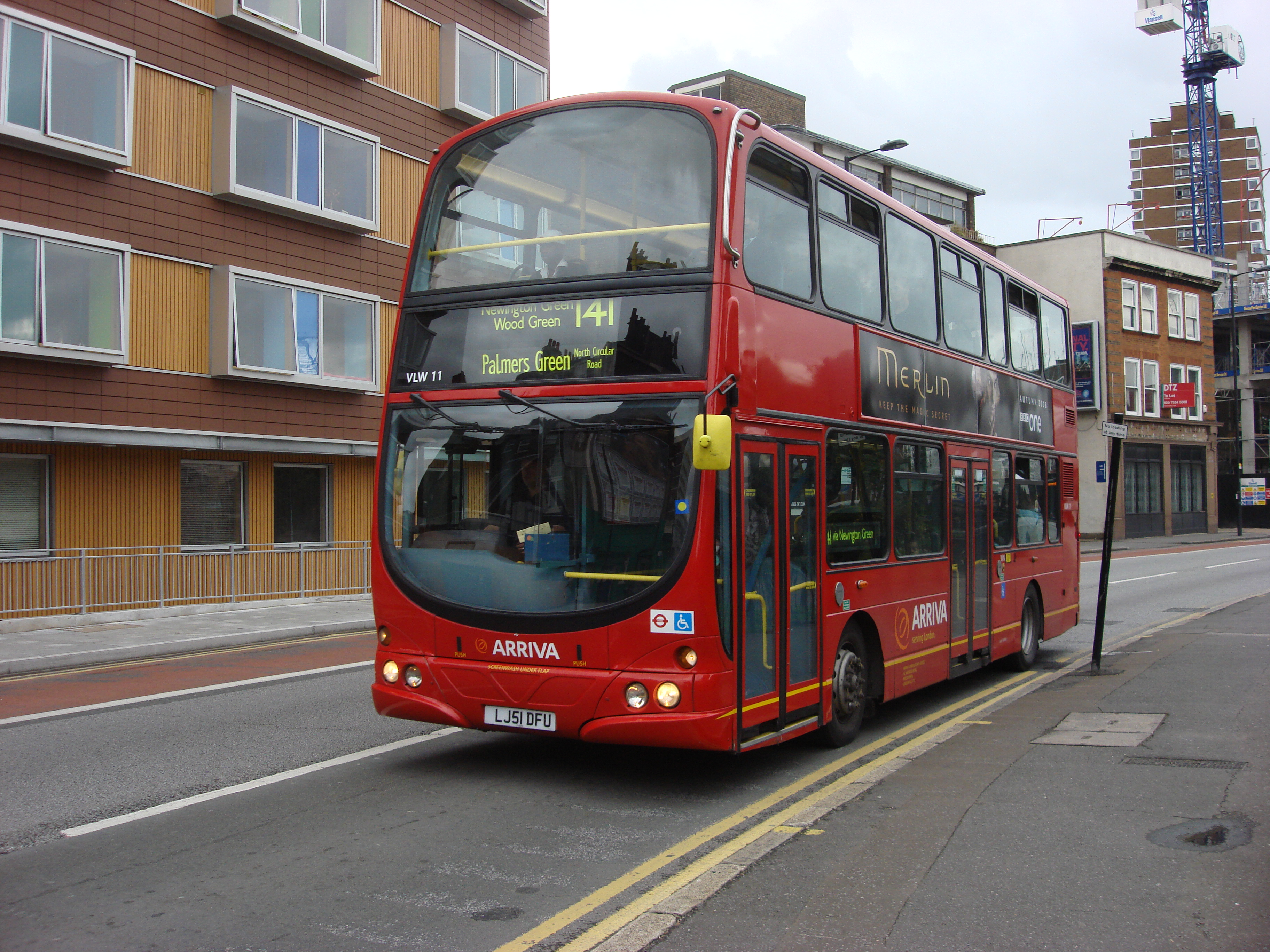 London Bus route 141.jpg. 