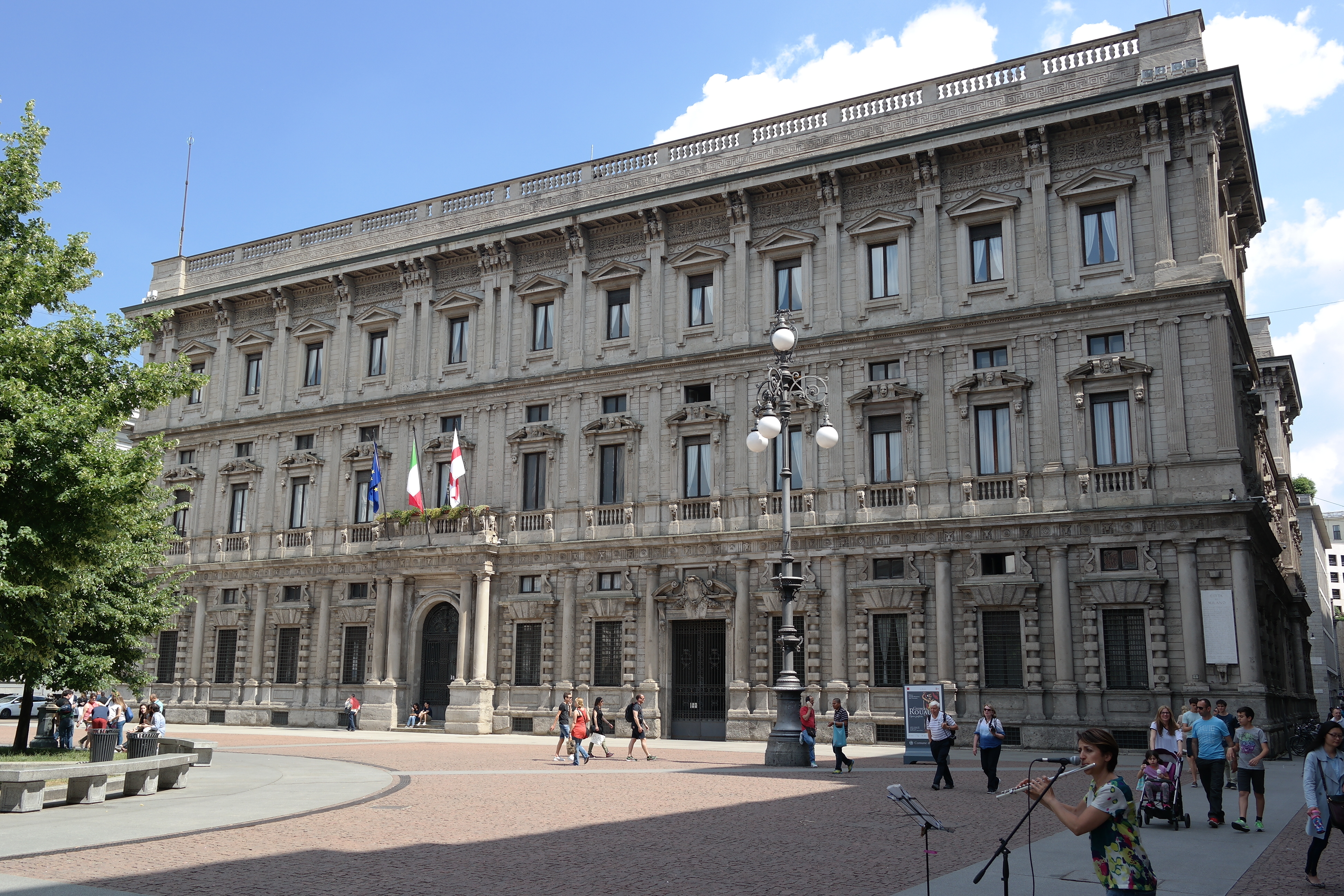 Palazzo Marino - Wikipedia