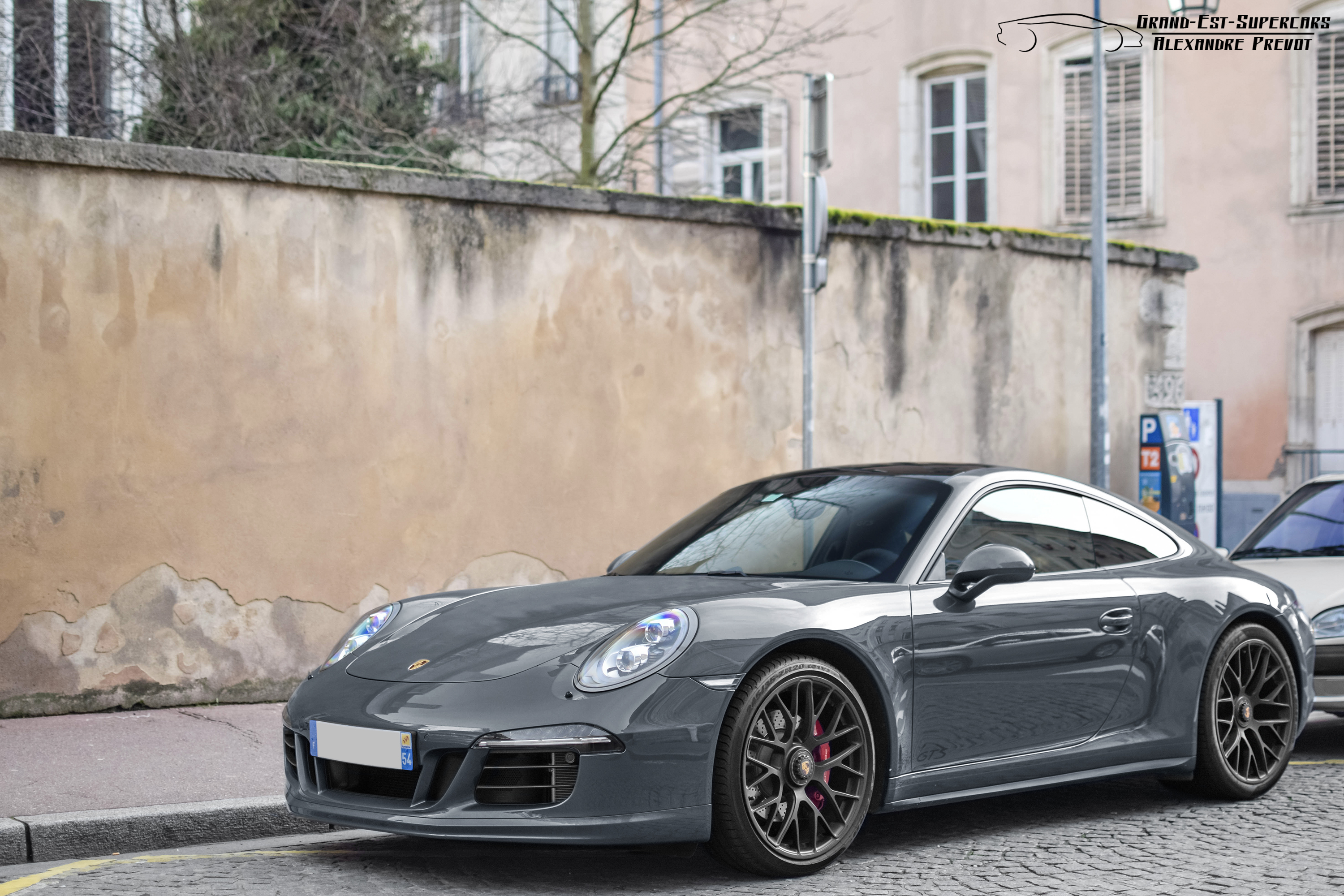 Graphite Blue Metallic Porsche 991 2