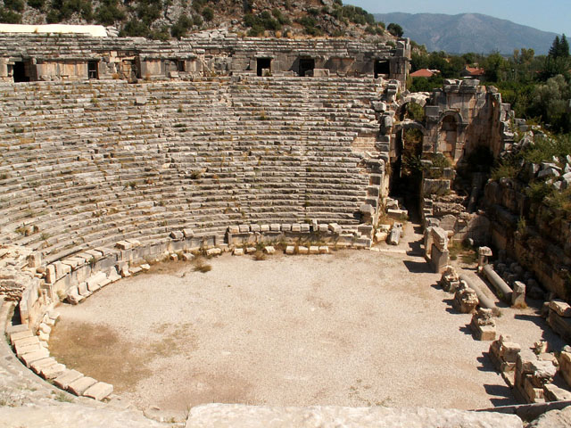 File:Room-greek teatr.jpg