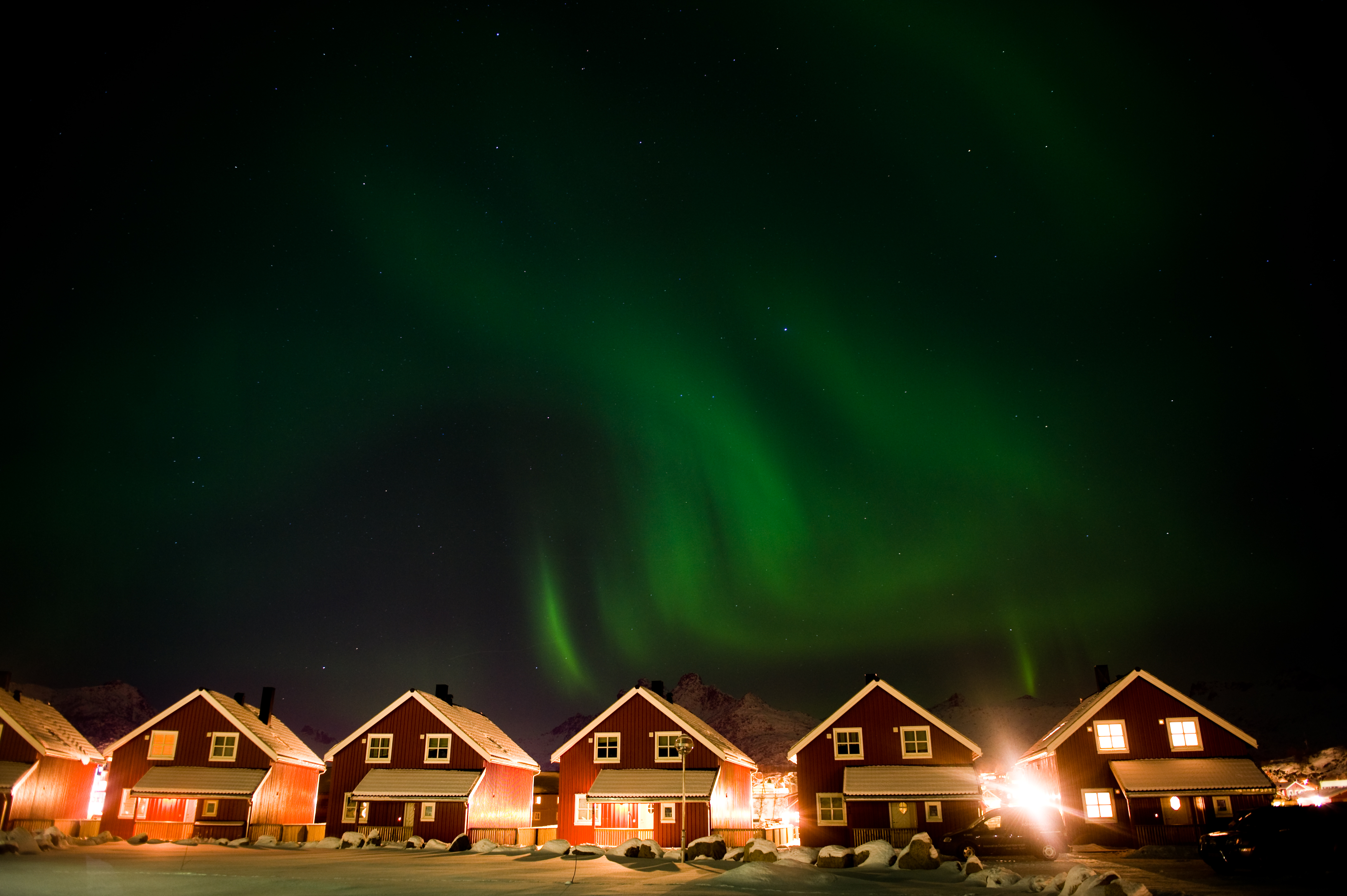 File:Aurora boreal en Bodø, Noruega.JPG - Wikimedia Commons