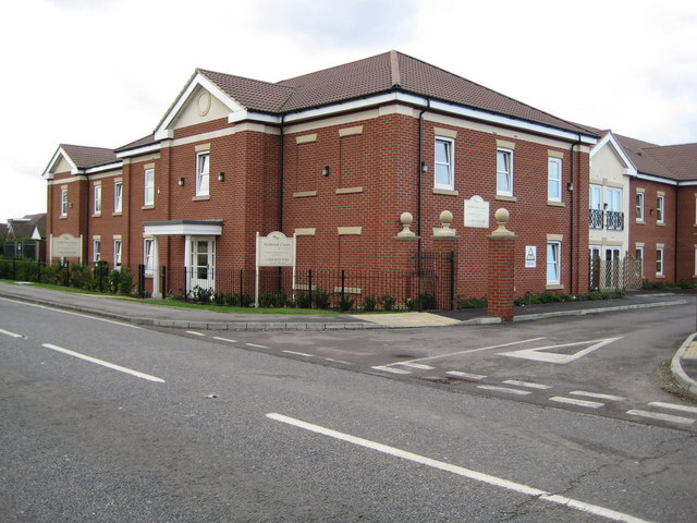 File:Sewardstone, Ashbrook Court Care Home, E4 - geograph.org.uk - 672773.jpg