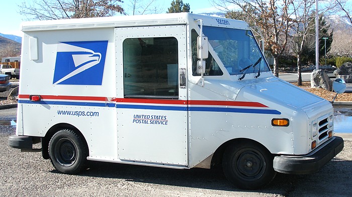 File:Small USPS Truck.jpg