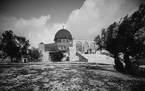 File:Temple Mount 1930's.jpg