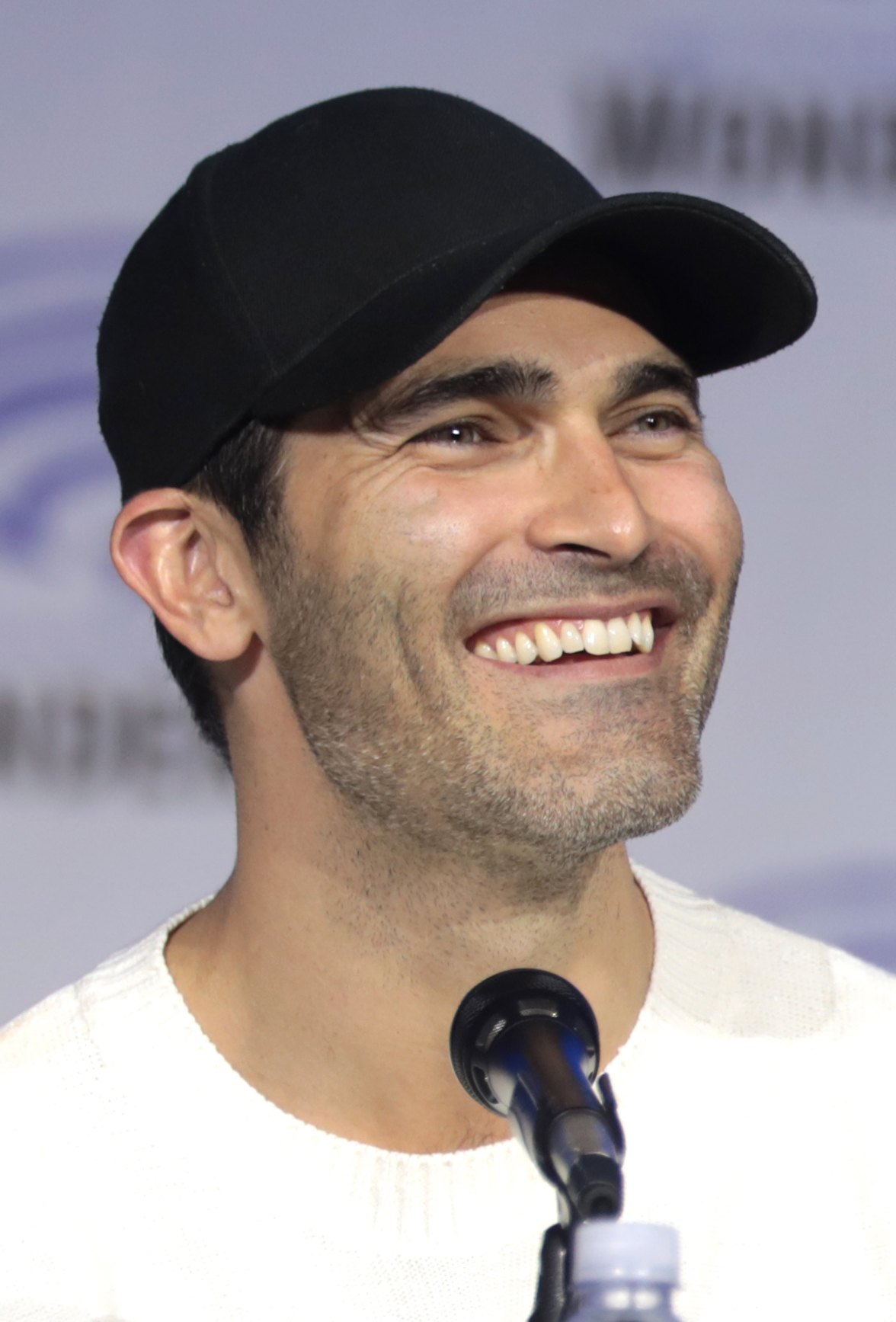 Hoechlin in 2022