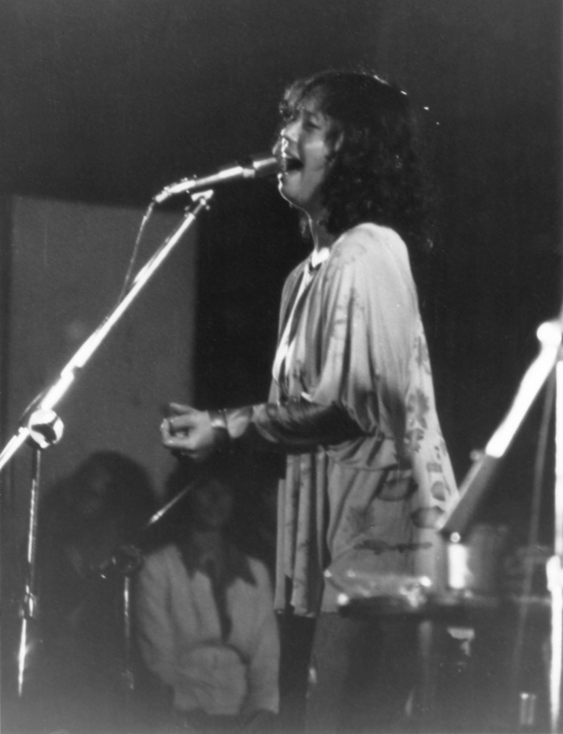 Elliman on tour with [[Eric Clapton]] in [[San Bernardino, California]], August 15, 1975