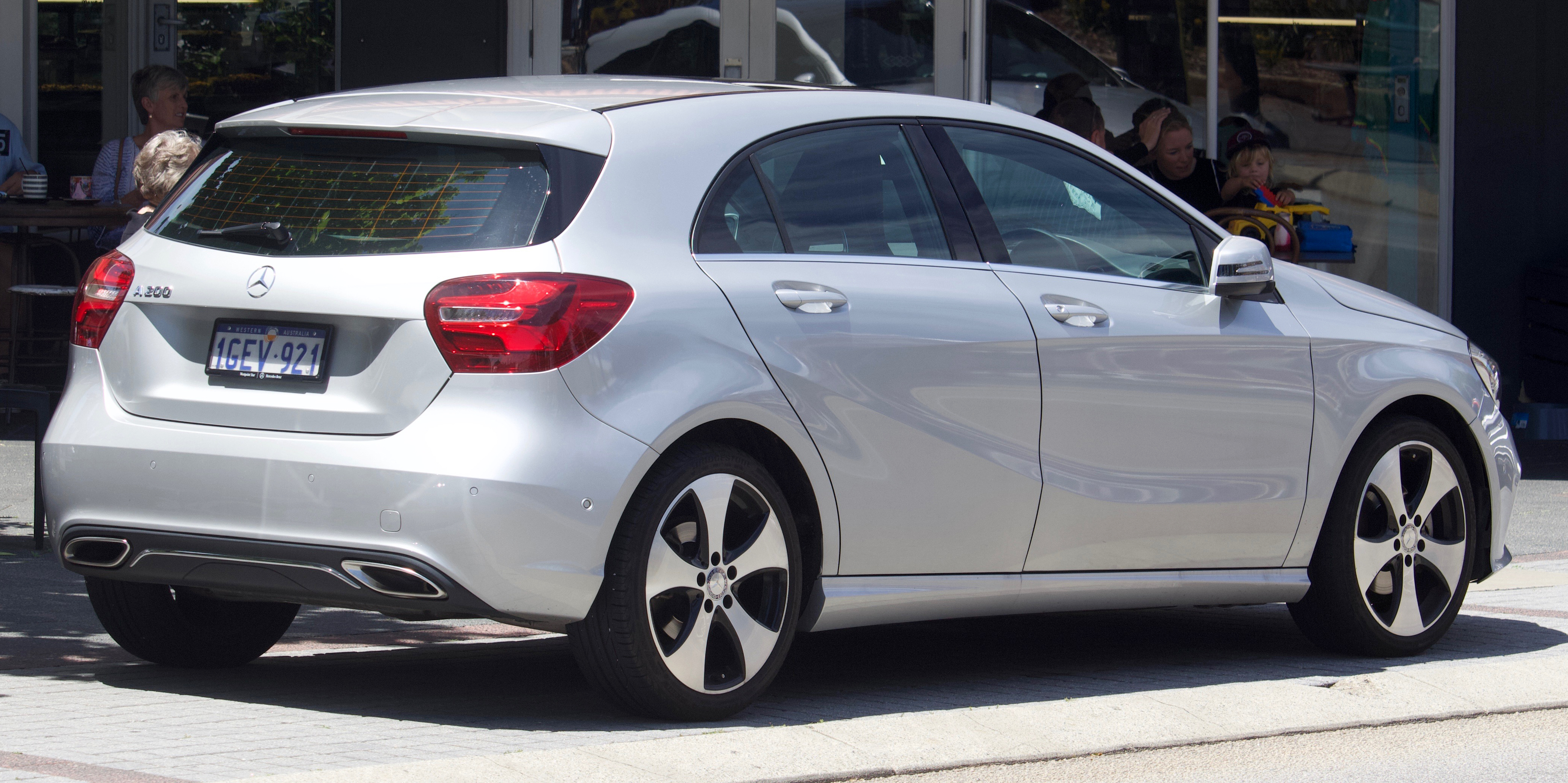 File:2017 Mercedes-Benz A 200 (W 176) hatchback (2018-10-29) 02.jpg -  Simple English Wikipedia, the free encyclopedia