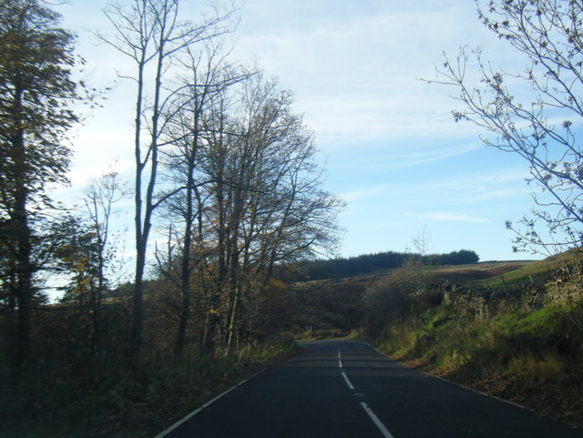File:A686 bend at Who Cleugh - geograph.org.uk - 4745415.jpg