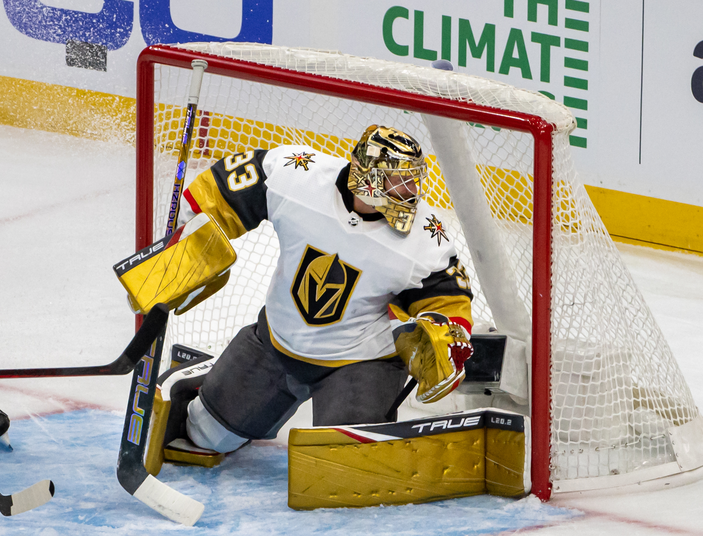 Knights rely on Adin Hill in goal in 5-1 win over Oilers; Vegas up 2-1 in  series
