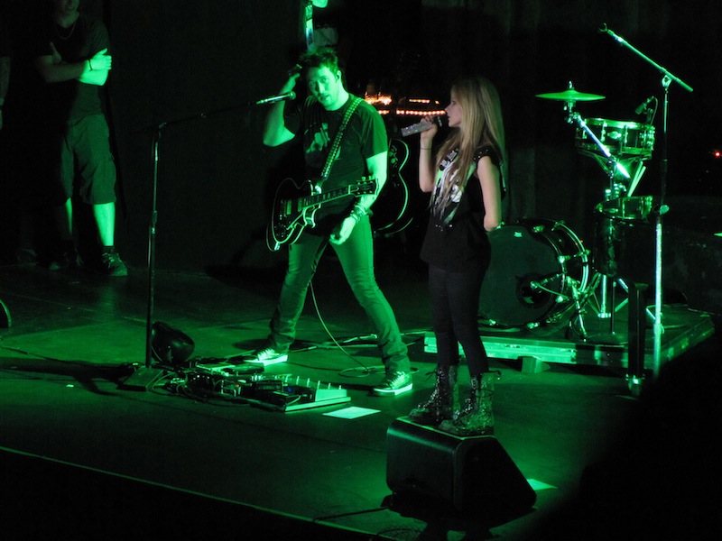 File:Avril Lavigne in Belo Horizonte - 53.jpg