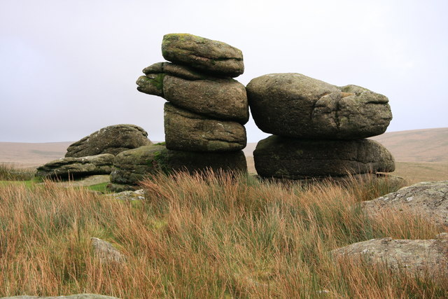 File:Black Tor Logan Stone - geograph.org.uk - 1589773.jpg