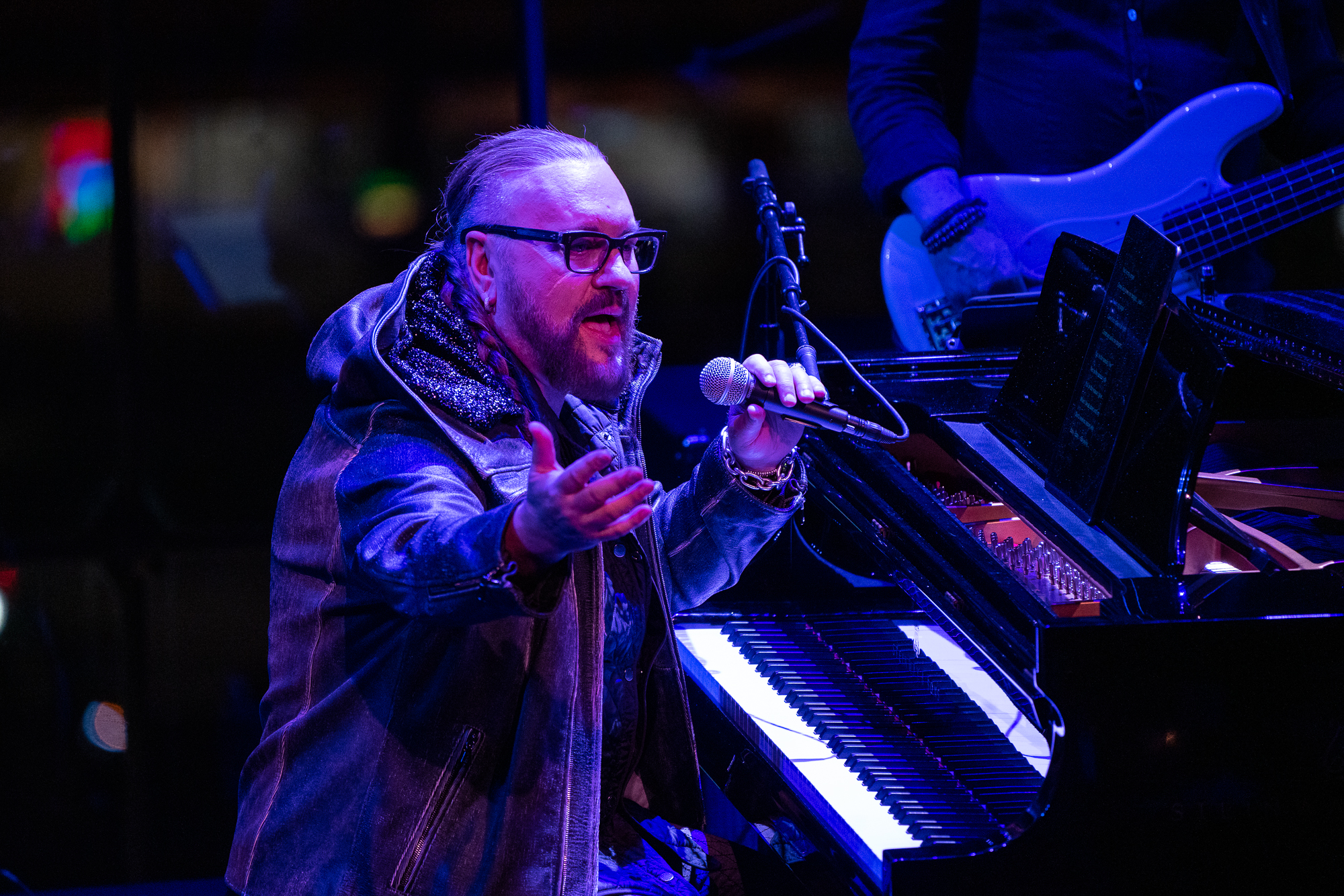 Desmond child