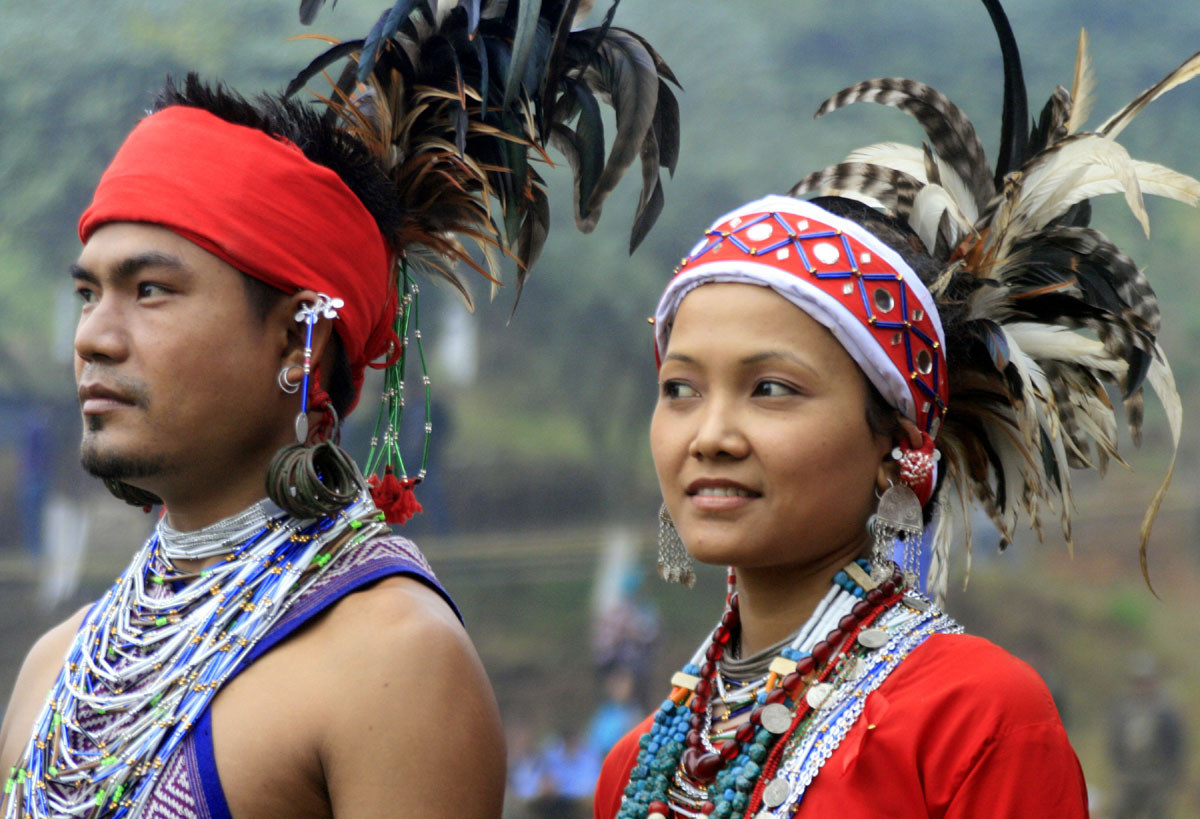 File:Young Boy and Girl with their Traditional Dress.jpg - Wikimedia Commons