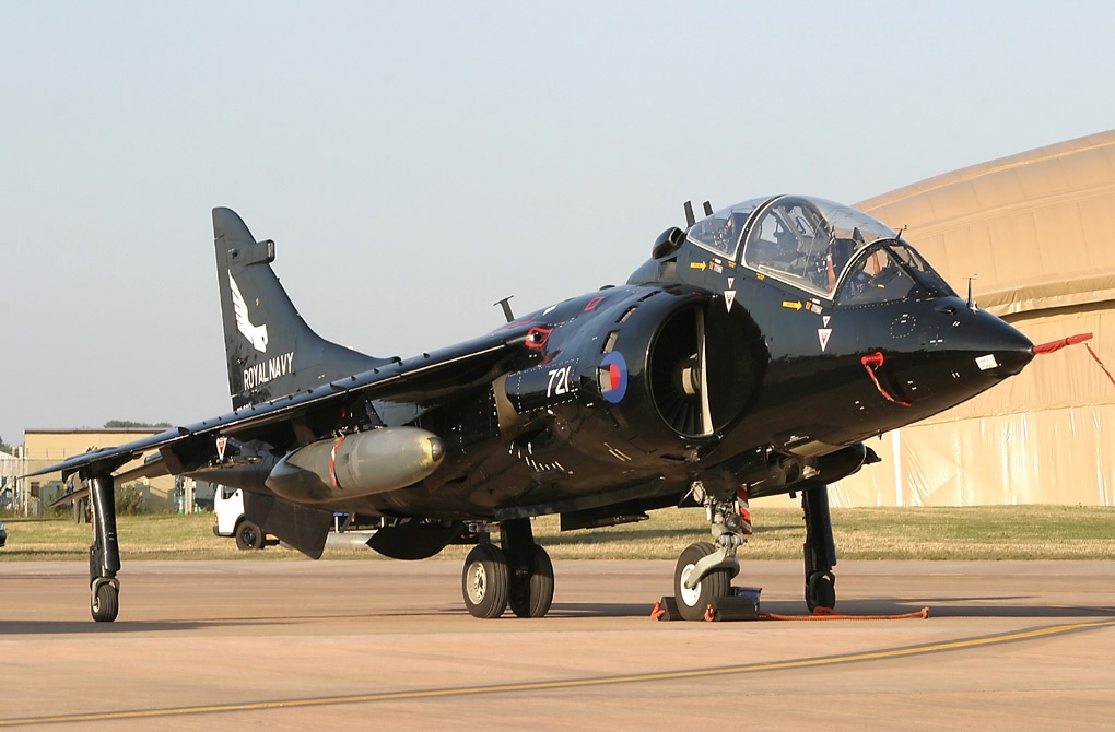 Hawker Siddeley Harrier - Wikipedia