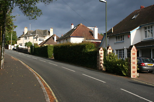 File:Houses on Hennapyn Road - geograph.org.uk - 1015898.jpg