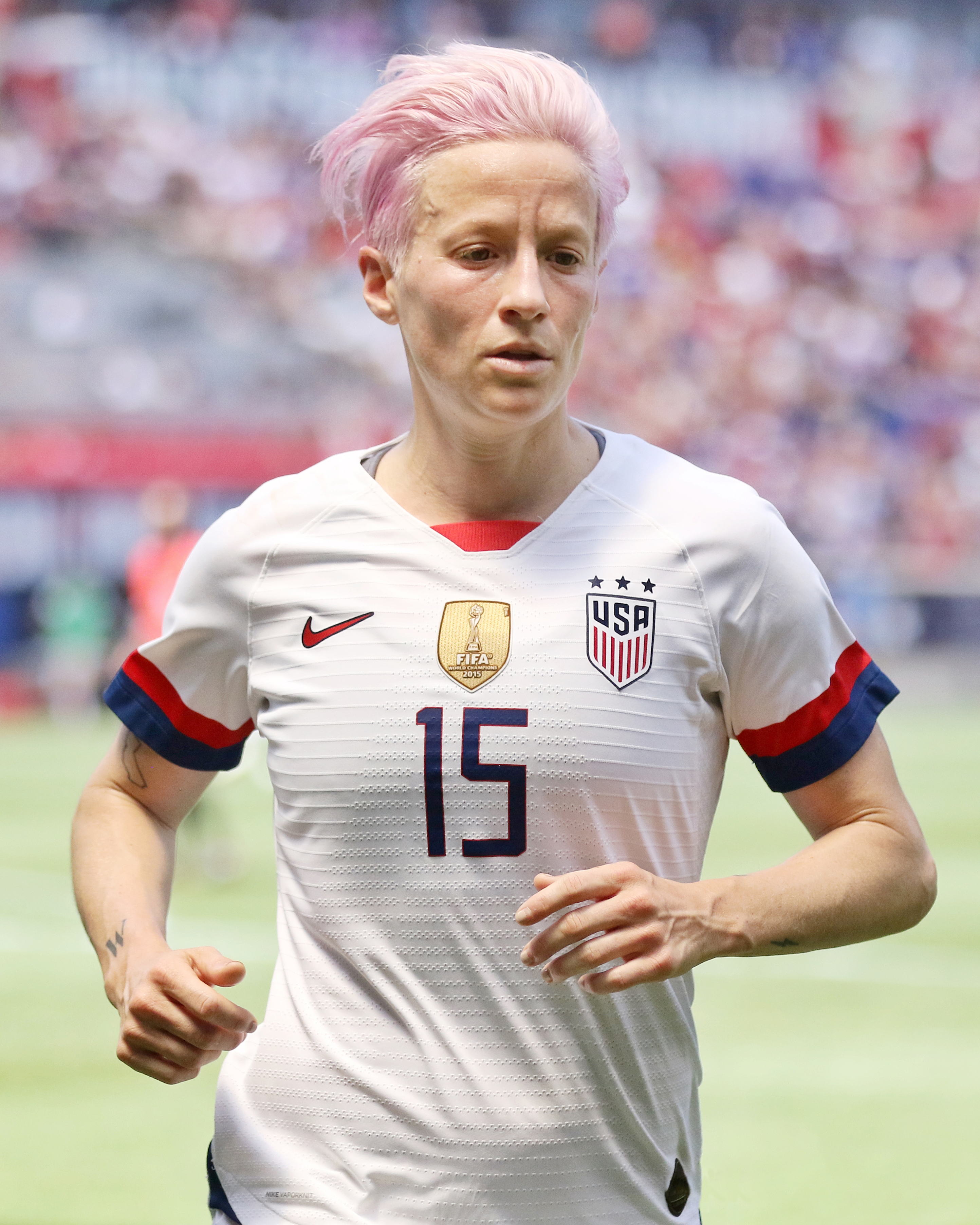 Tập tin:Megan Rapinoe (May 2019).jpg – Wikipedia tiếng Việt