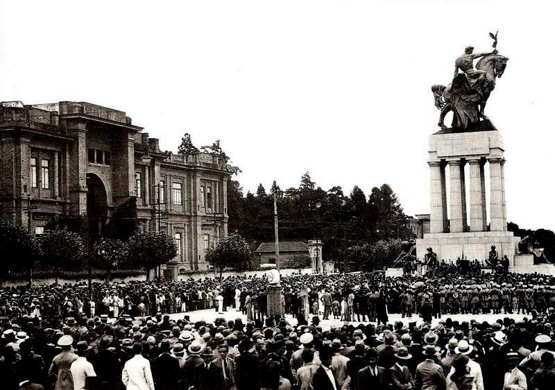 File:Monumento a Ramos de Azevedo (Progresso), 1934.jpg