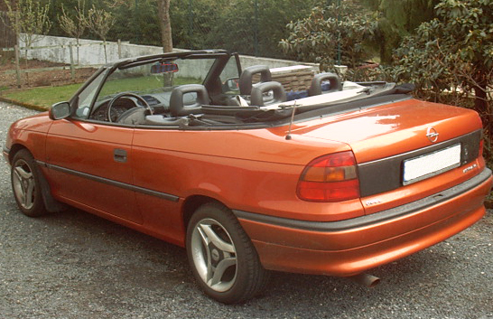 File:Opel Astra Bertone Cabrio.jpg