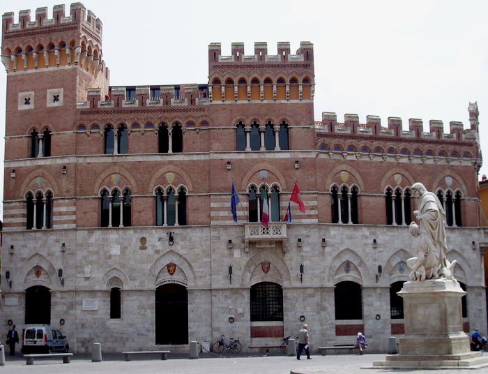 File:Palazzo Aldobrandeschi (Grosseto).jpg