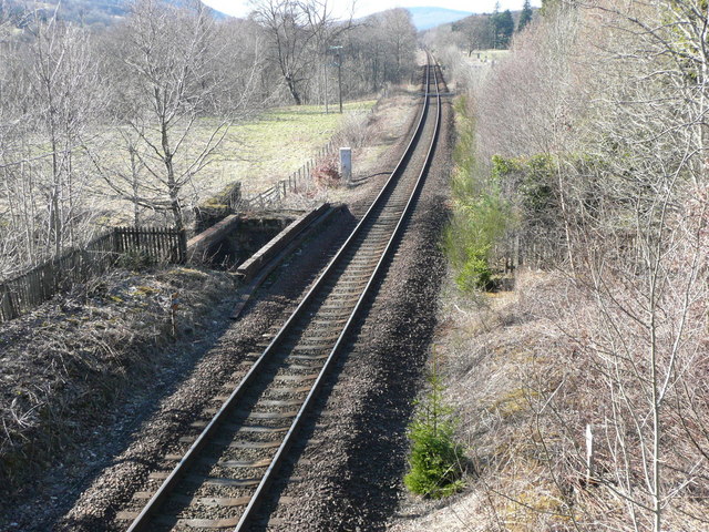 File:Perth - Inverness railway crosses Allt Girnaig - geograph.org.uk - 741175.jpg