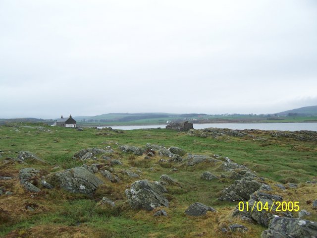 File:St Ninian's Point, Bute - geograph.org.uk - 4013.jpg