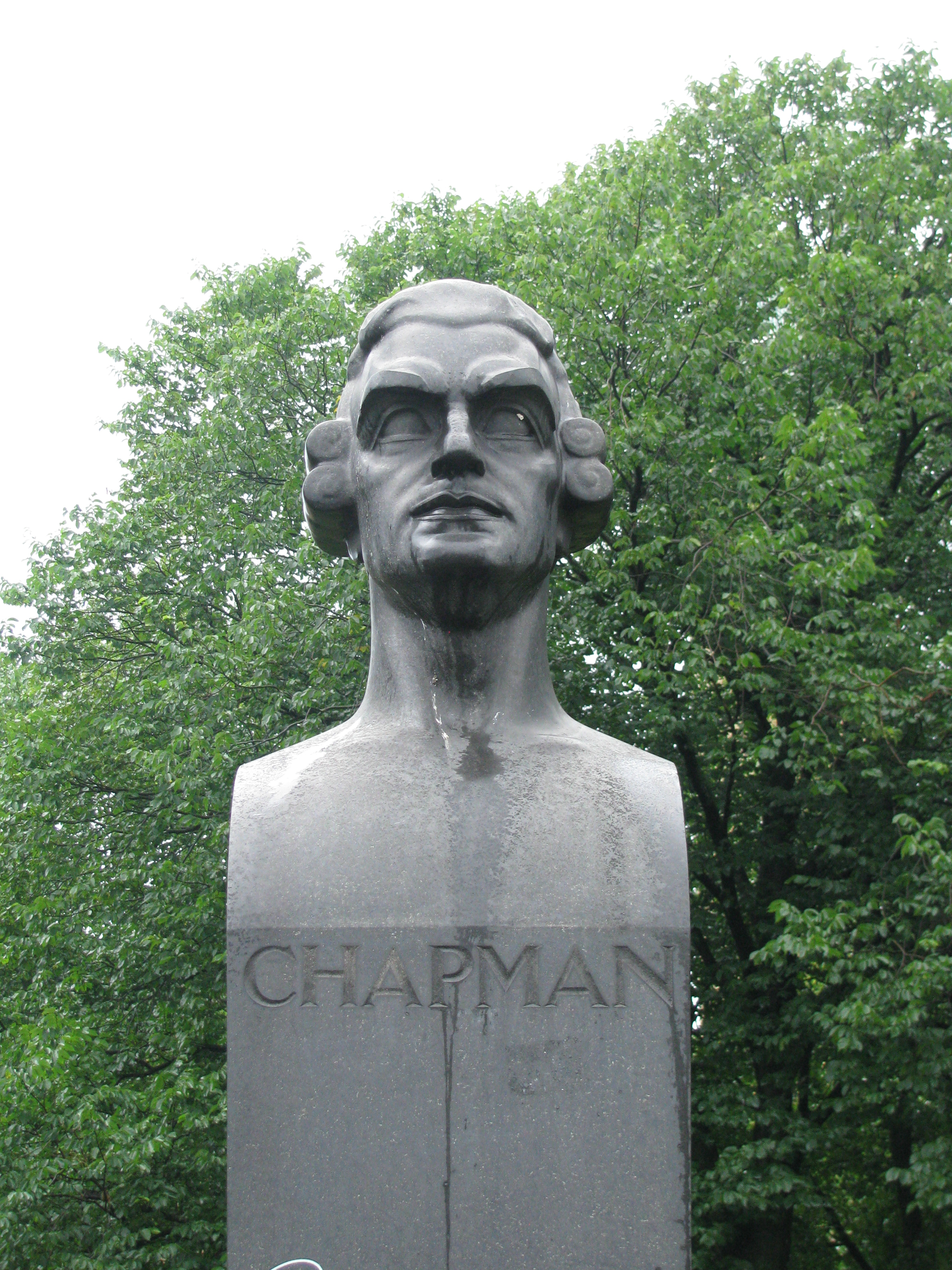 https://upload.wikimedia.org/wikipedia/commons/3/38/Statue_of_F.H._af_Chapman.jpg