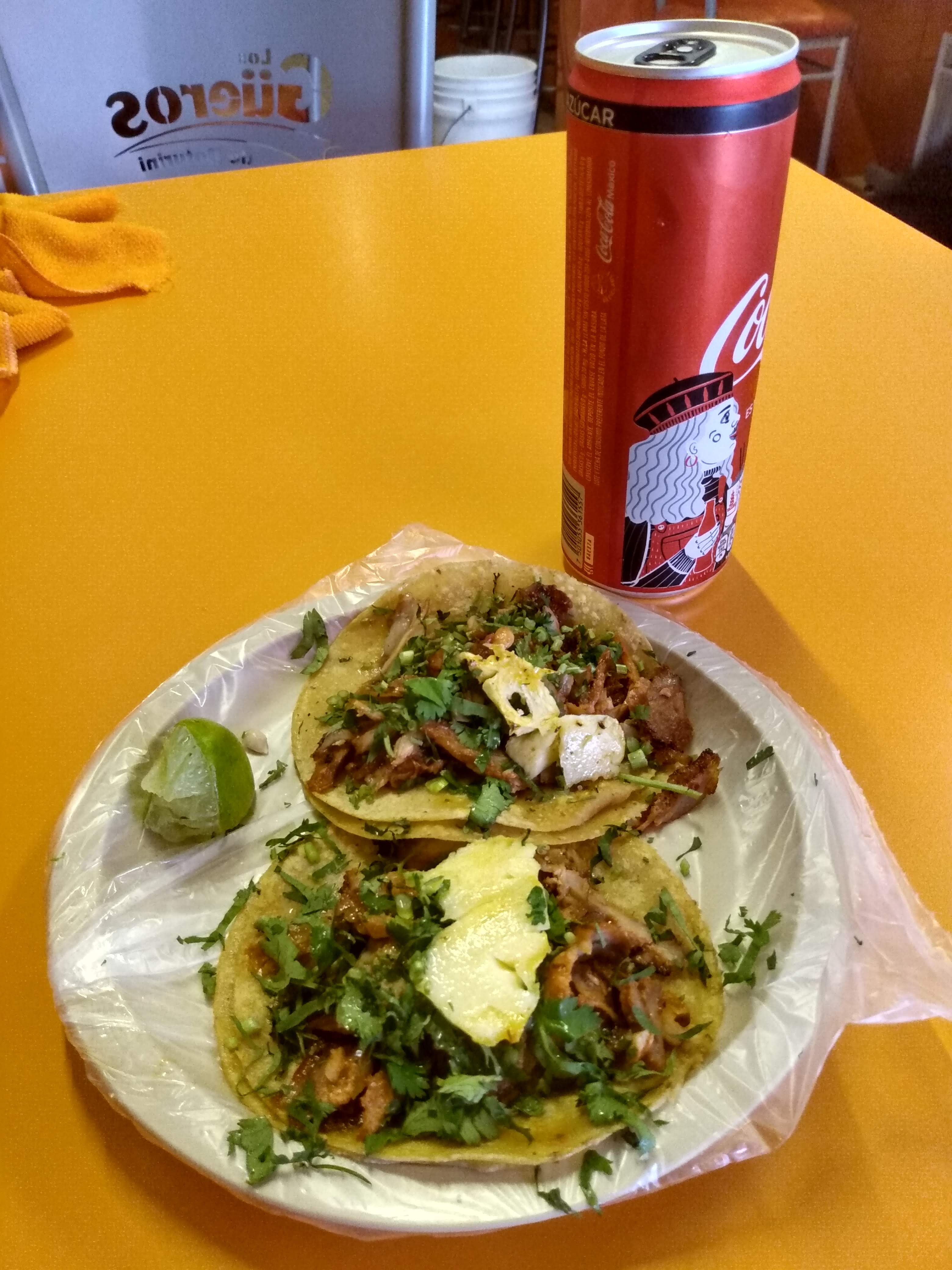 File:Tacos al pastor en Los Güeros de Boturini.jpg - Wikimedia Commons