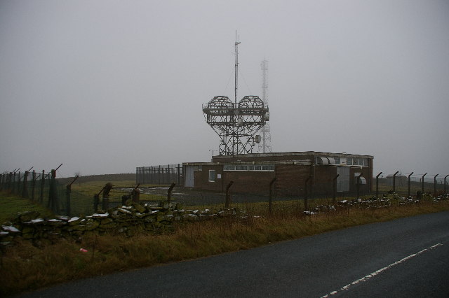 File:Wireless Masts on Procter Height Hill - geograph.org.uk - 102187.jpg