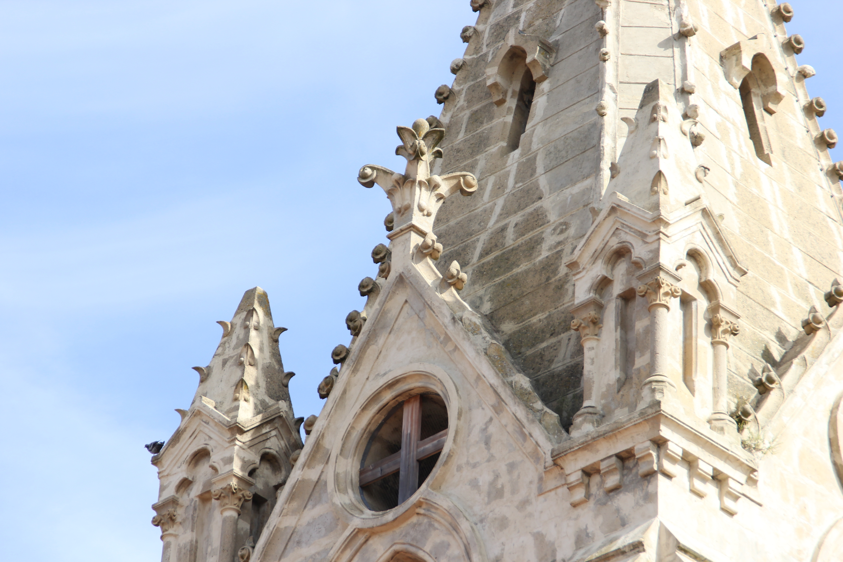 File:Église Saint-Bonnet-de-Galaure 06.jpg - Wikimedia Commons