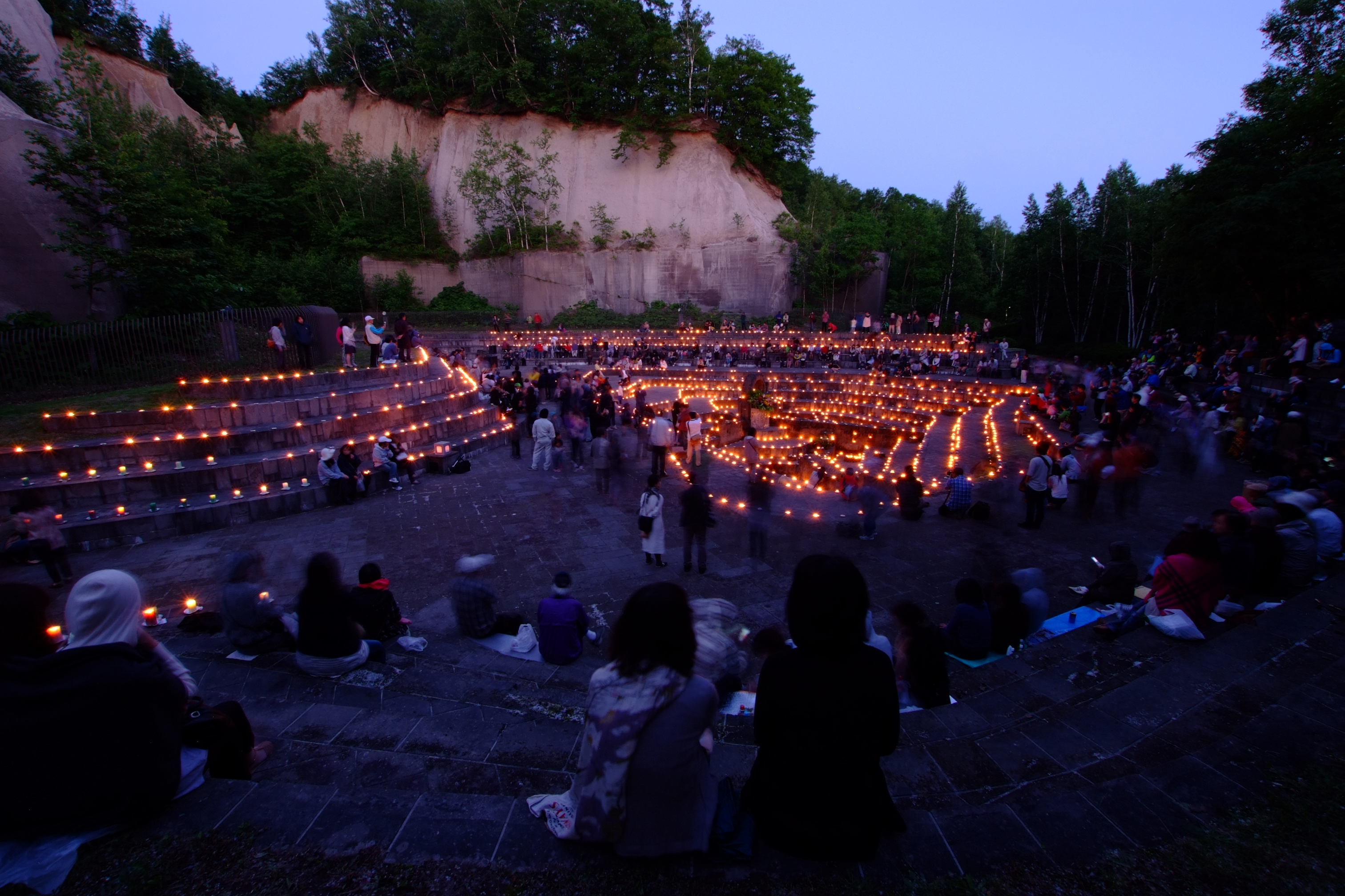 File 札幌軟石祭り14 夏至のキャンドルナイト Sapporo Freestone Festival 14 Candle Night Summer Solstice Panoramio Jpg Wikimedia Commons