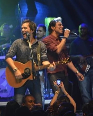 Guilherme & Santiago Eu Nunca Te Esqueci [DVD Ao Vivo em Goiânia] (Clipe  Oficial) 