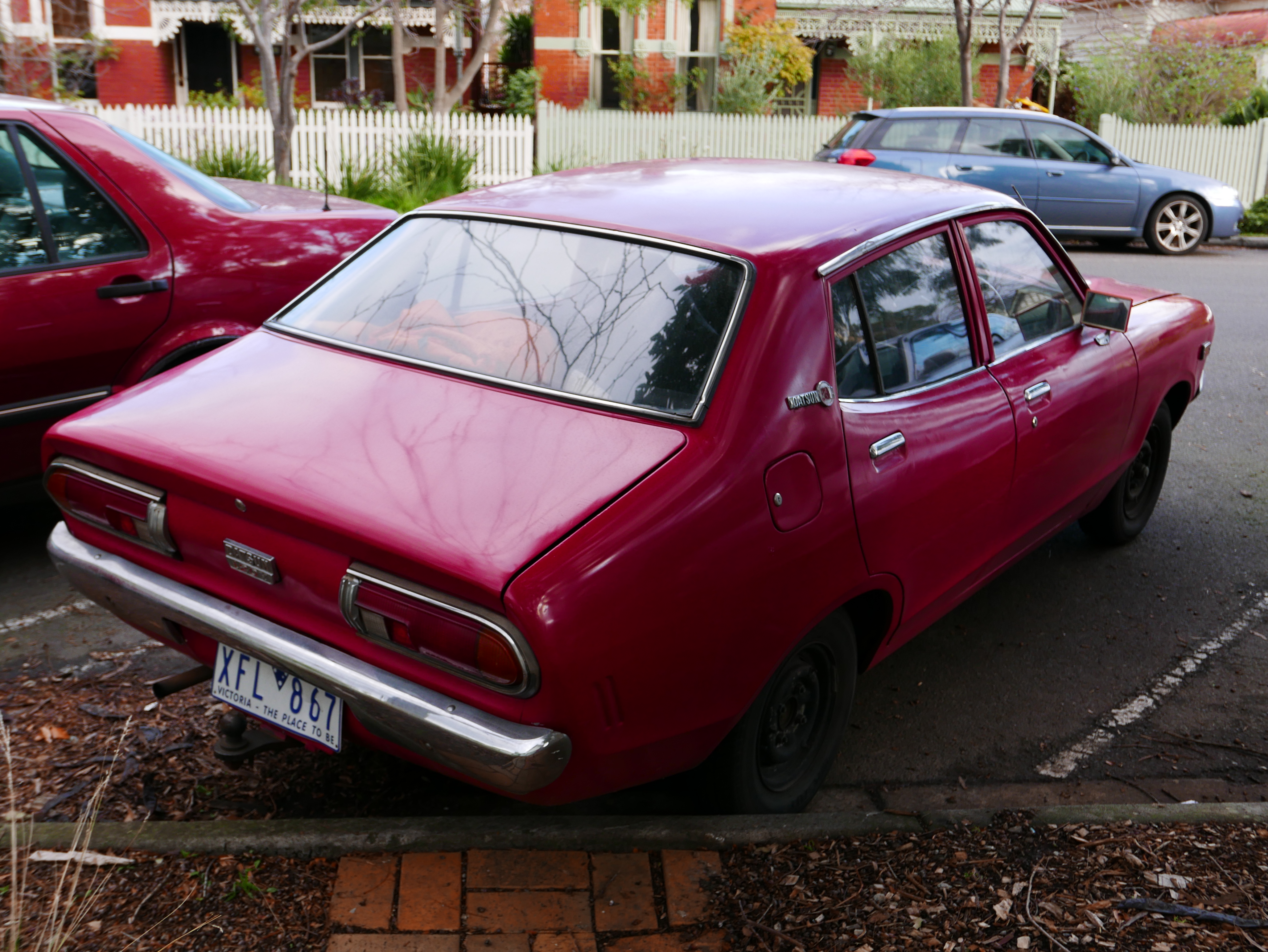 1974 Datsun 120Y (B210) sedan (2015-06-03) 02.jpg. w:en:public domain. 