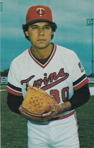 <span class="mw-page-title-main">Fernando Arroyo</span> American baseball player (born 1952)