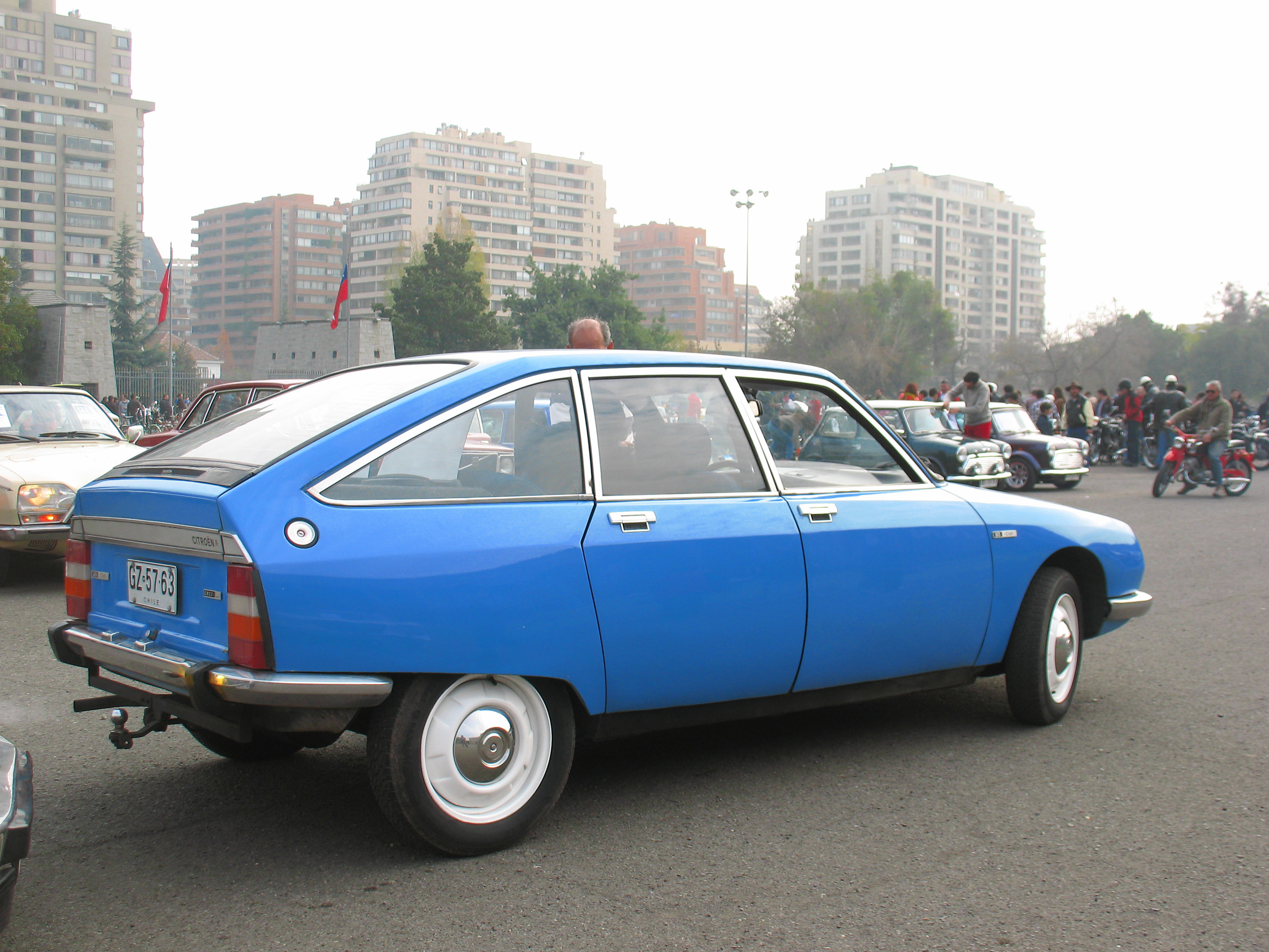 hydraulics n 1978 1200 (8930893451).jpg File:Citroen Club GS