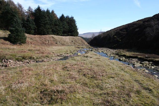 File:Confluence of Lady Clough and River Ashop - geograph.org.uk - 393378.jpg