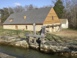 File:George Washington's Distillery.JPG