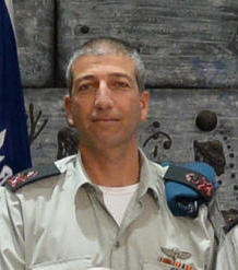 File:Lior Carmeli, February 2018 (5798) (cropped).jpg