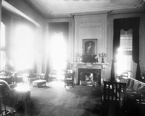 File:N 53 6472 Governor's Mansion Interior, 1936 (10054104795).jpg