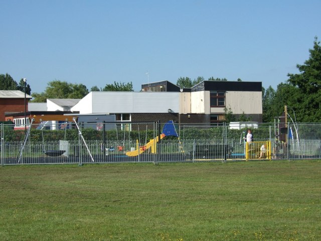 File:New playground - geograph.org.uk - 834229.jpg