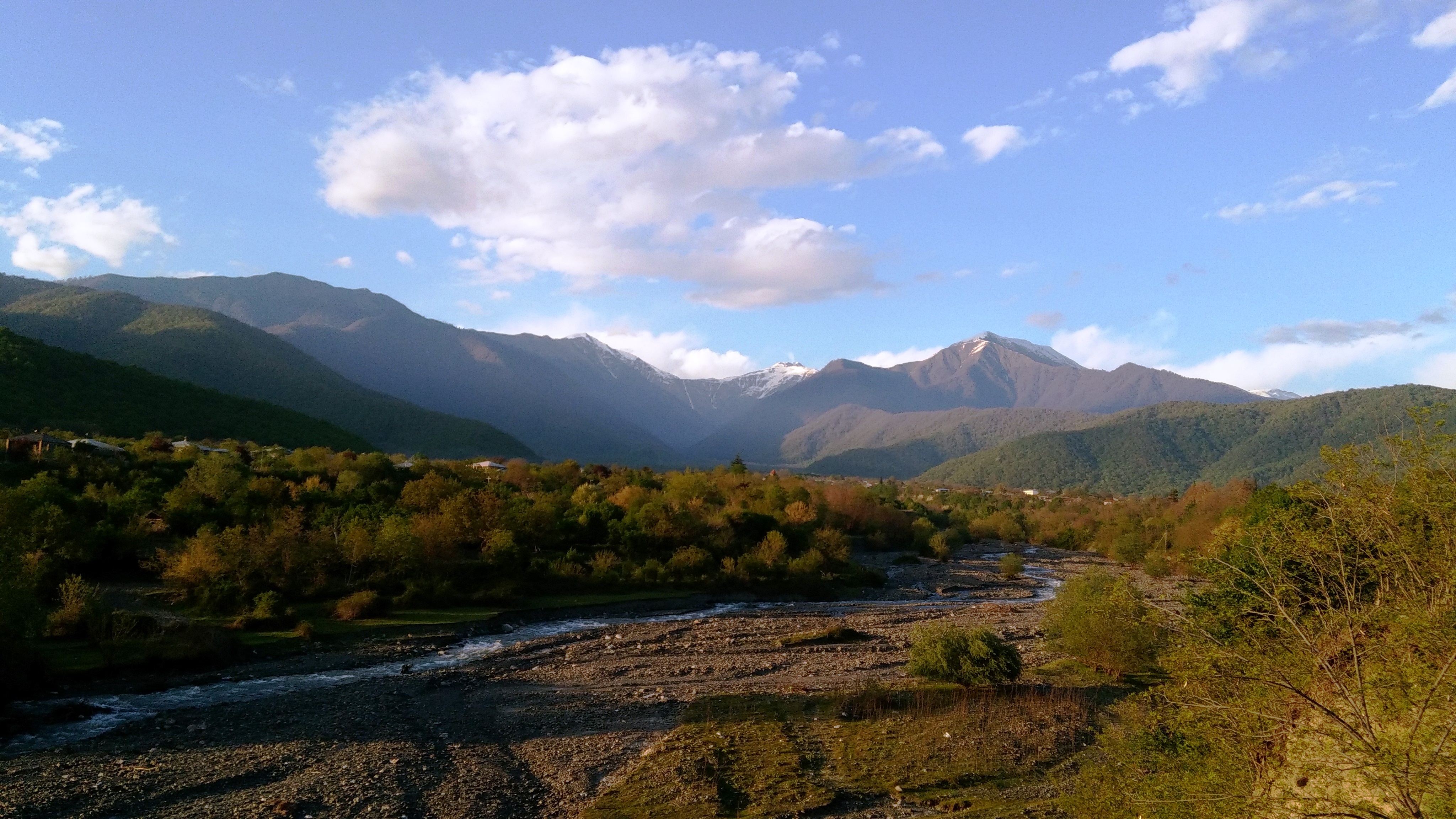 Грузия река алазани