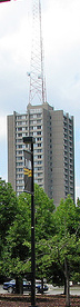 File:Sandburg Residence Hall North Tower (cropped).jpg